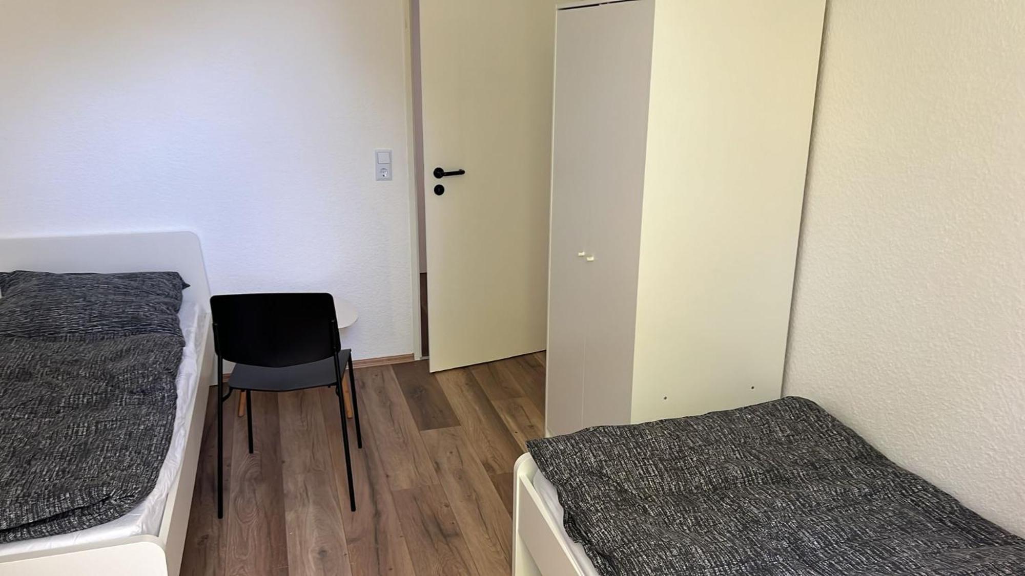 Guenstige Zimmer Im Herzen Von Kreyenbrueck Apartment Olsztyn Bagian luar foto