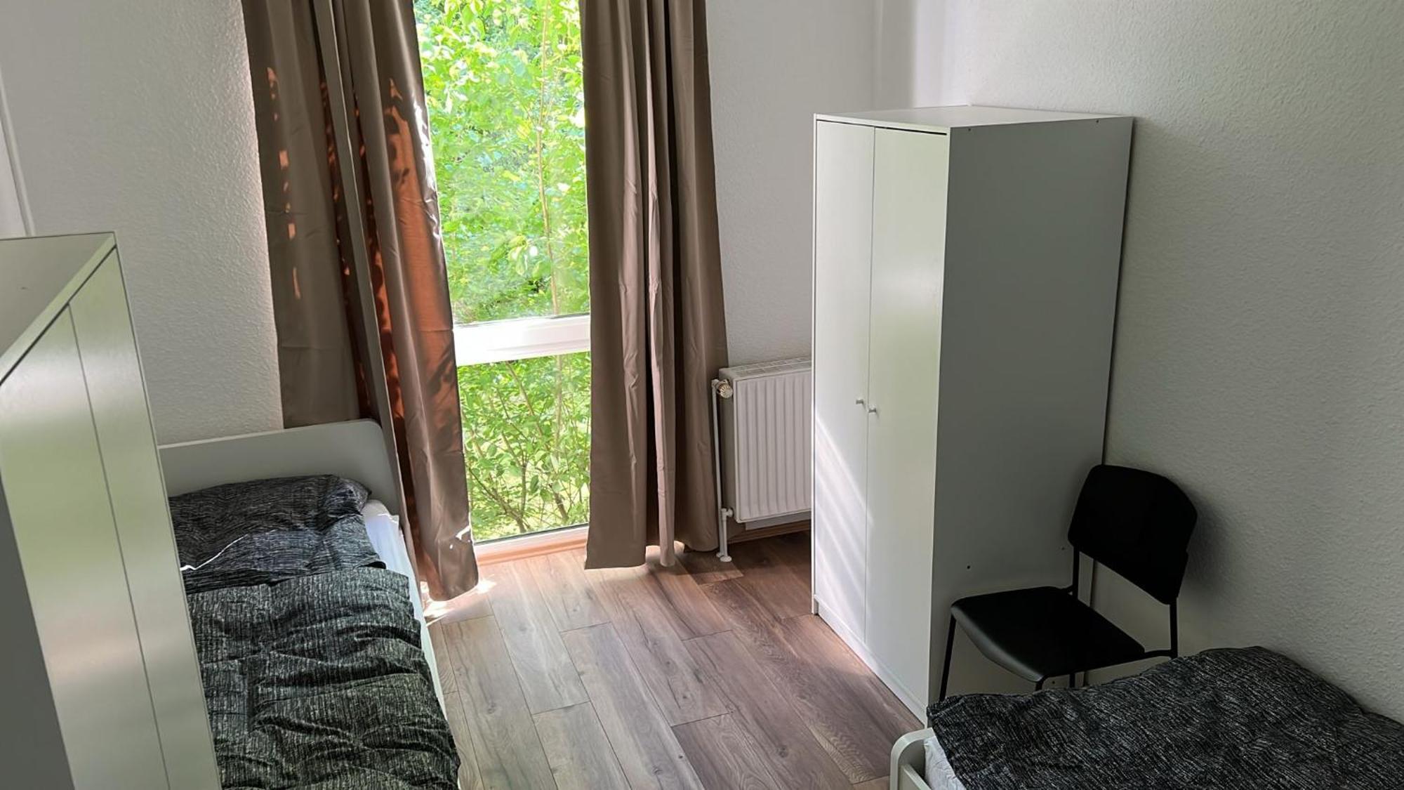 Guenstige Zimmer Im Herzen Von Kreyenbrueck Apartment Olsztyn Bagian luar foto